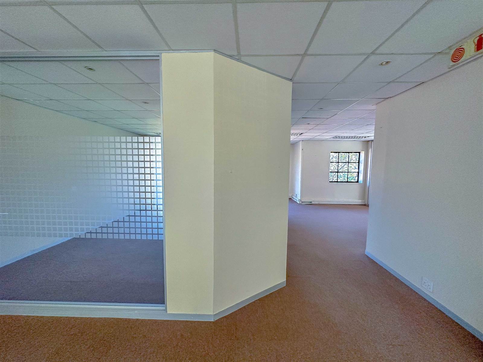 173.7  m² Commercial space in Bryanston photo number 12