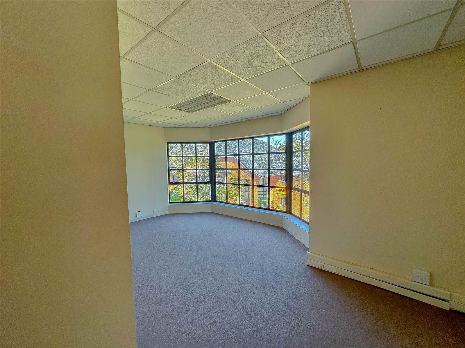 173.7  m² Commercial space in Bryanston photo number 23
