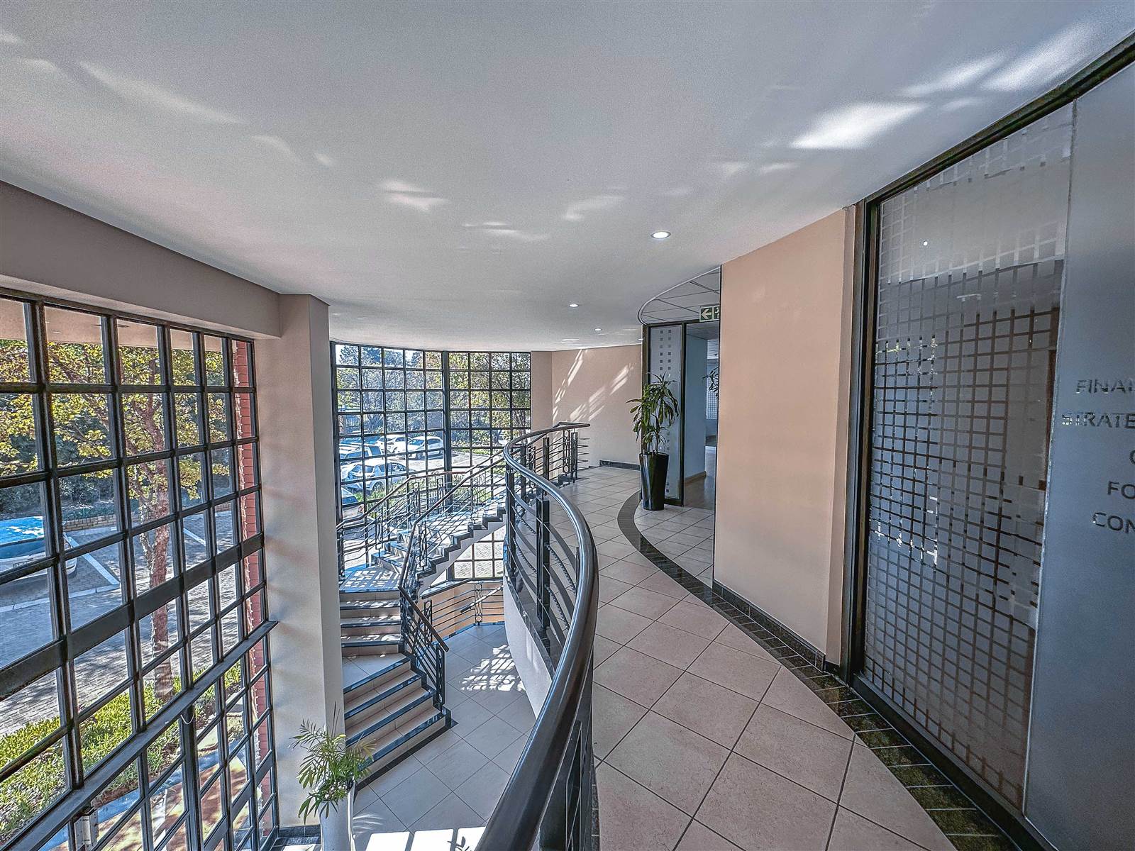 173.7  m² Commercial space in Bryanston photo number 1