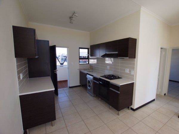 3 Bed Apartment in Greenstone Hill photo number 9