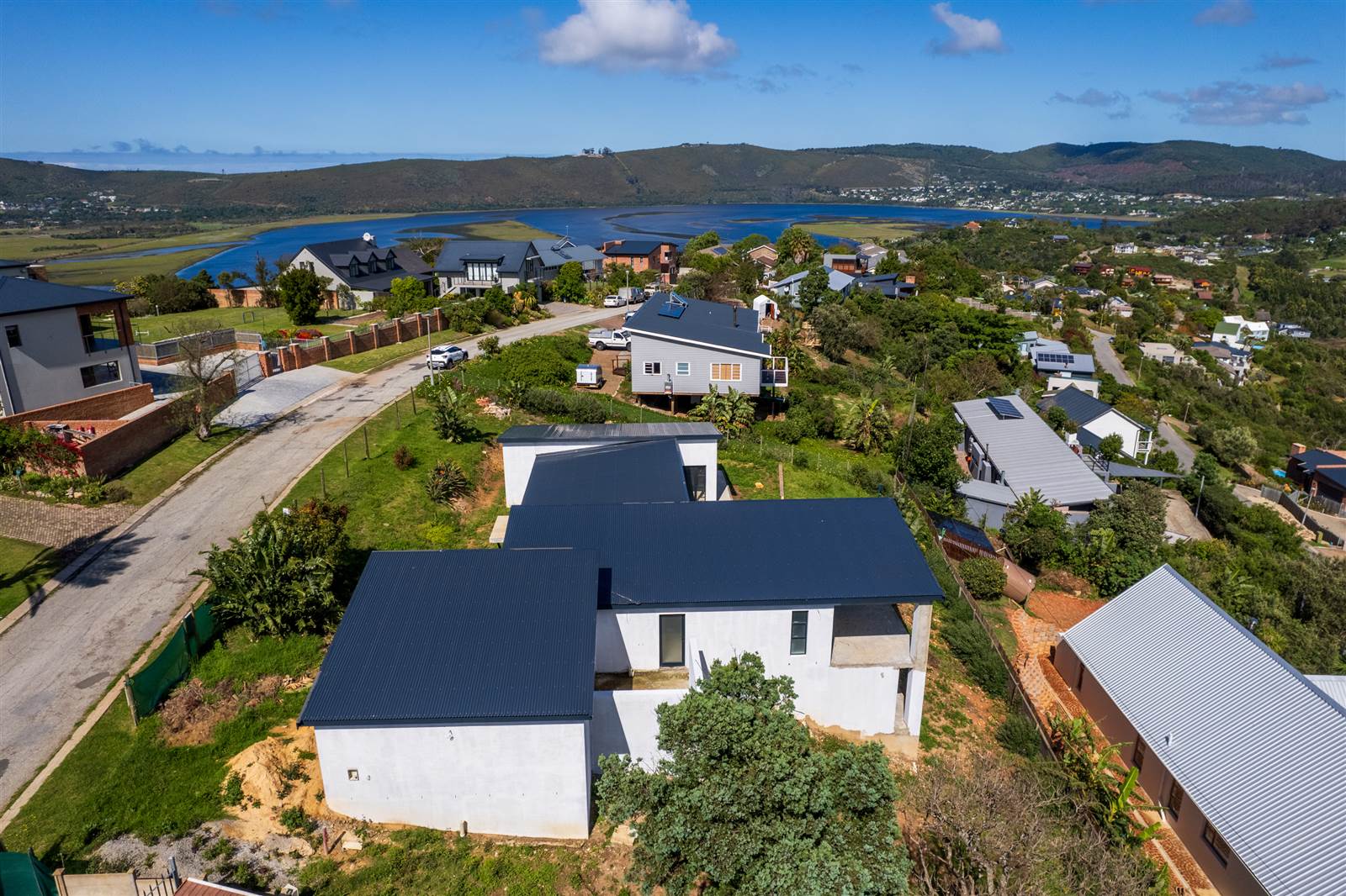 3 Bed House in Knysna Heights photo number 13
