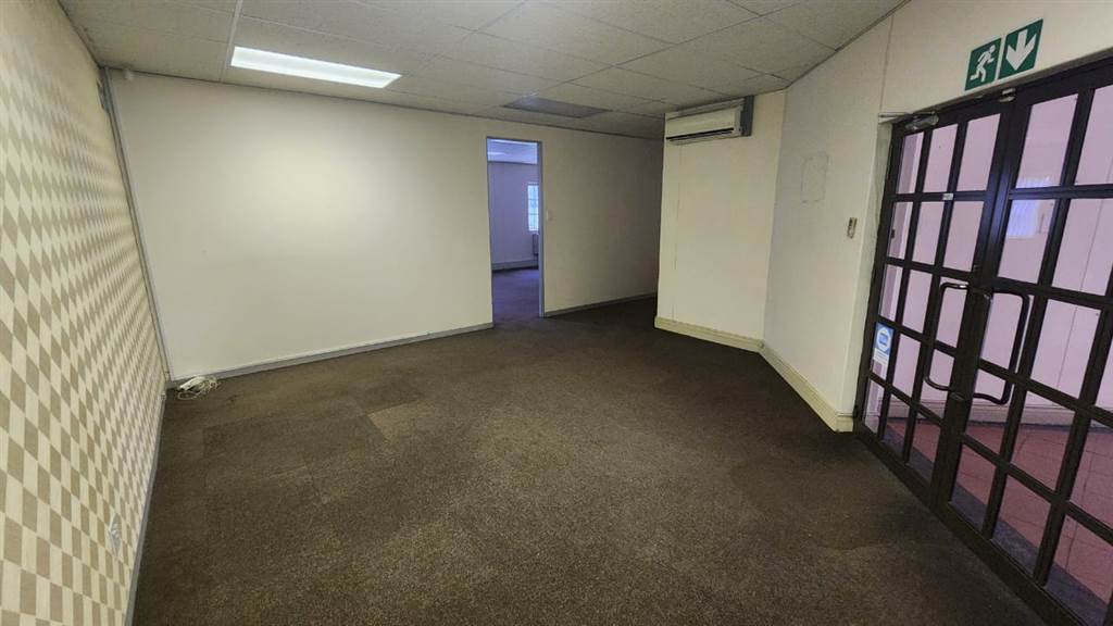 448  m² Commercial space in Hillcrest photo number 11