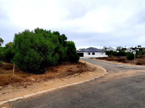 418 m² Land available in Shelley Point