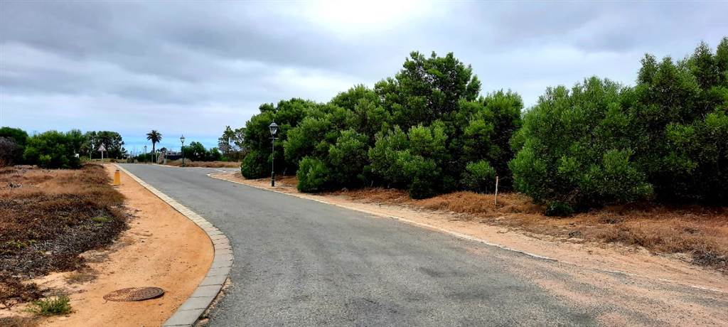 418 m² Land available in Shelley Point photo number 2