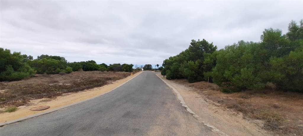 418 m² Land available in Shelley Point photo number 9