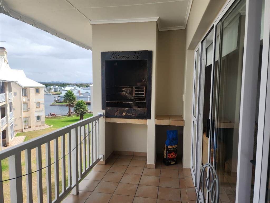 2 Bed Apartment in Marina Martinique photo number 24