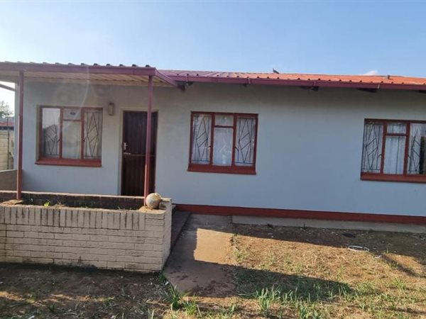 3 Bedroom House 3 Bedroom House