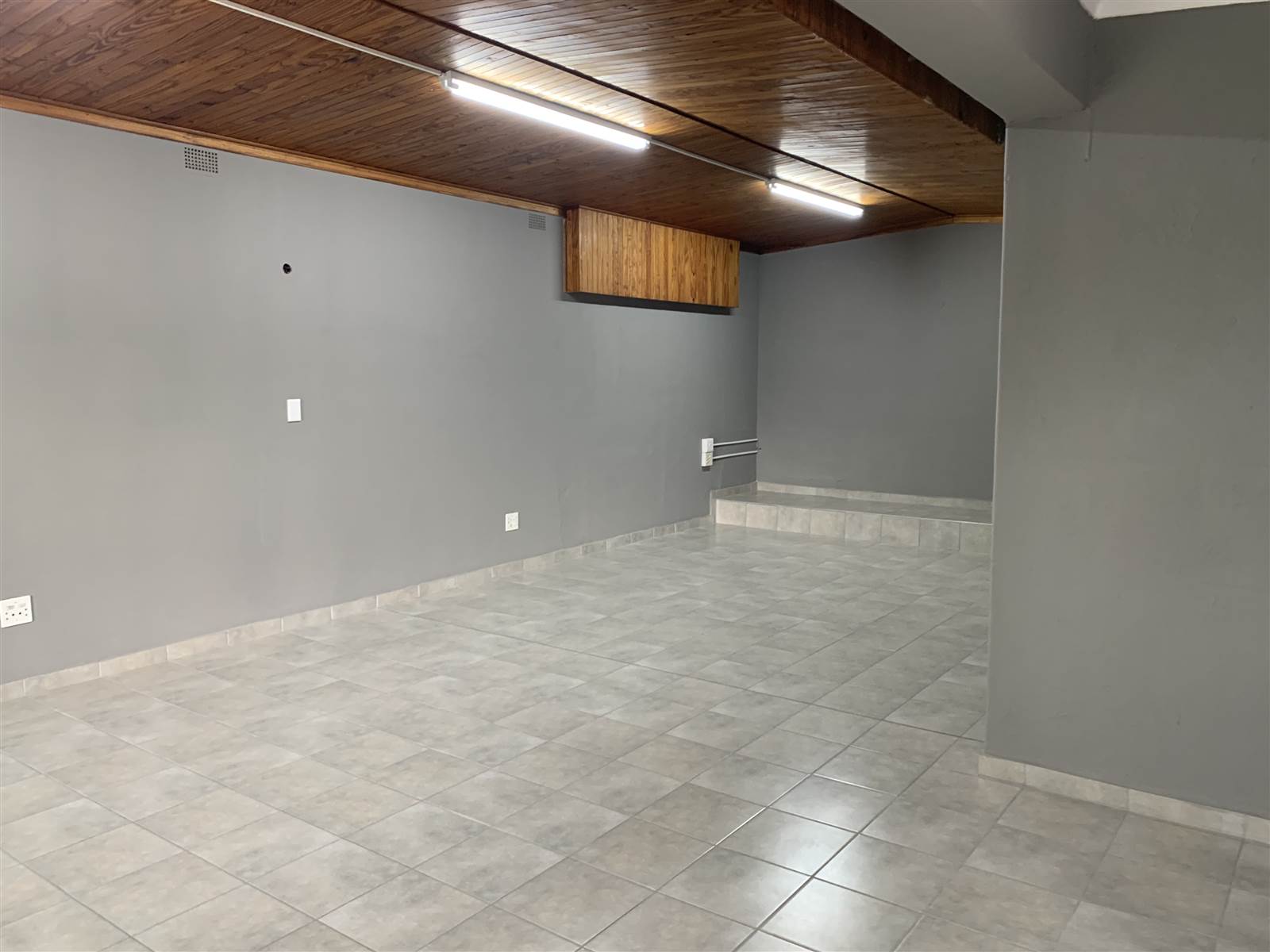 54  m² Commercial space in Nelspruit Central photo number 7
