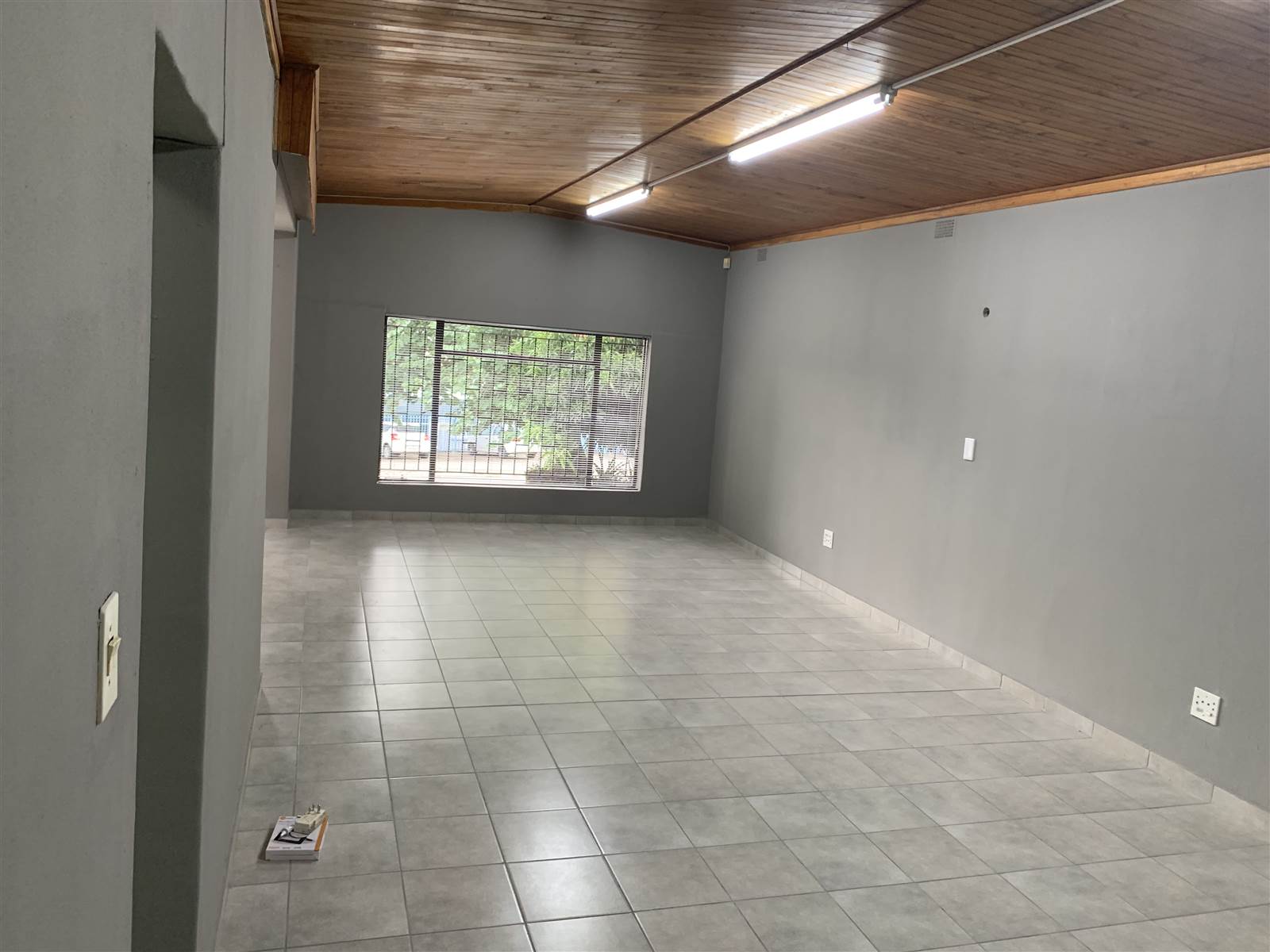 54  m² Commercial space in Nelspruit Central photo number 6