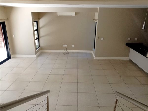 3 Bedroom Townhouse 3 Bedroom Townhouse