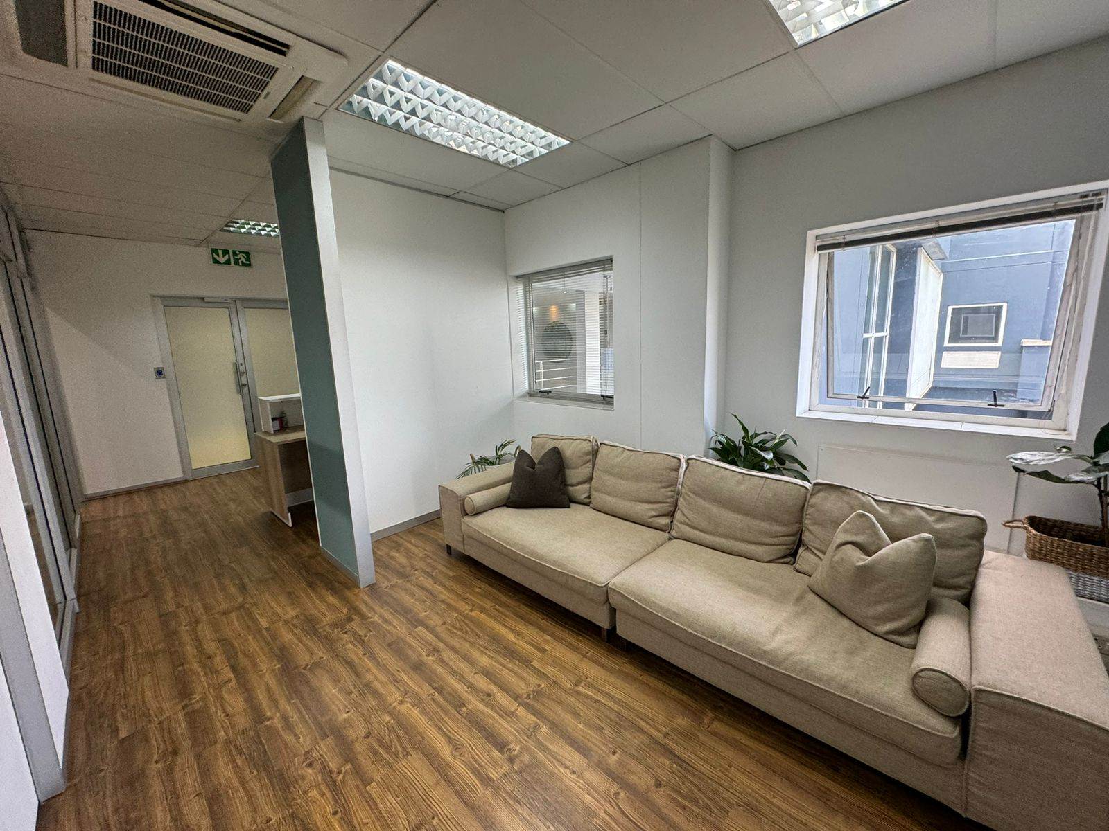 133  m² Commercial space in Sunninghill photo number 14