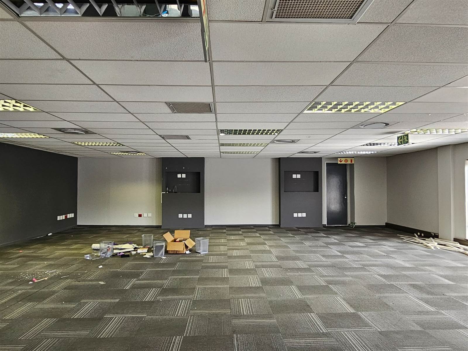 500  m² Commercial space in Fourways photo number 10
