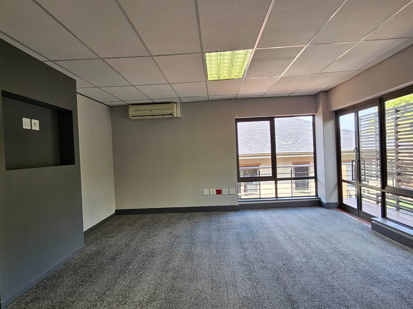 500  m² Commercial space in Fourways photo number 5