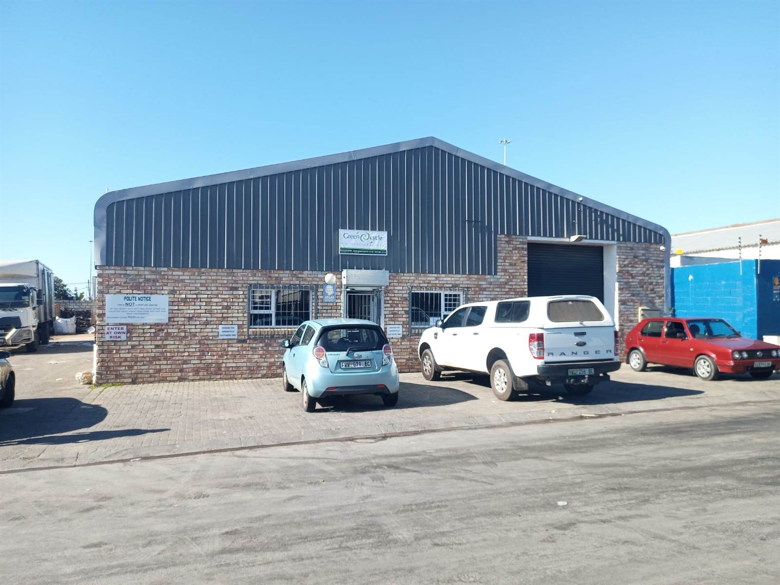 570  m² Commercial space in Walmer photo number 1