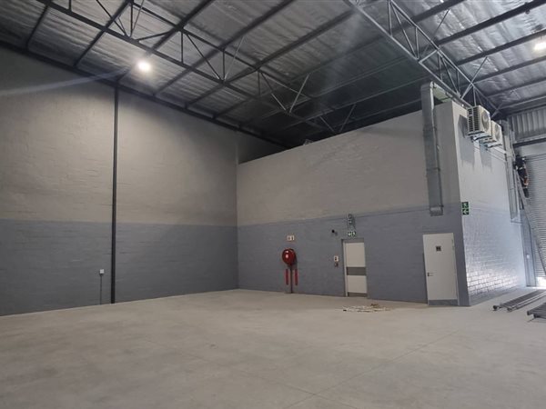436  m² Industrial space