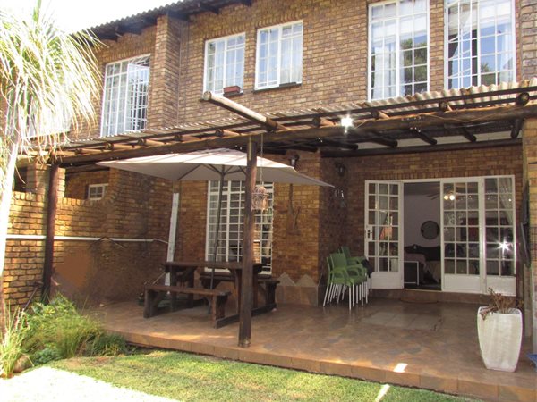 3 Bed Townhouse in Hennopspark