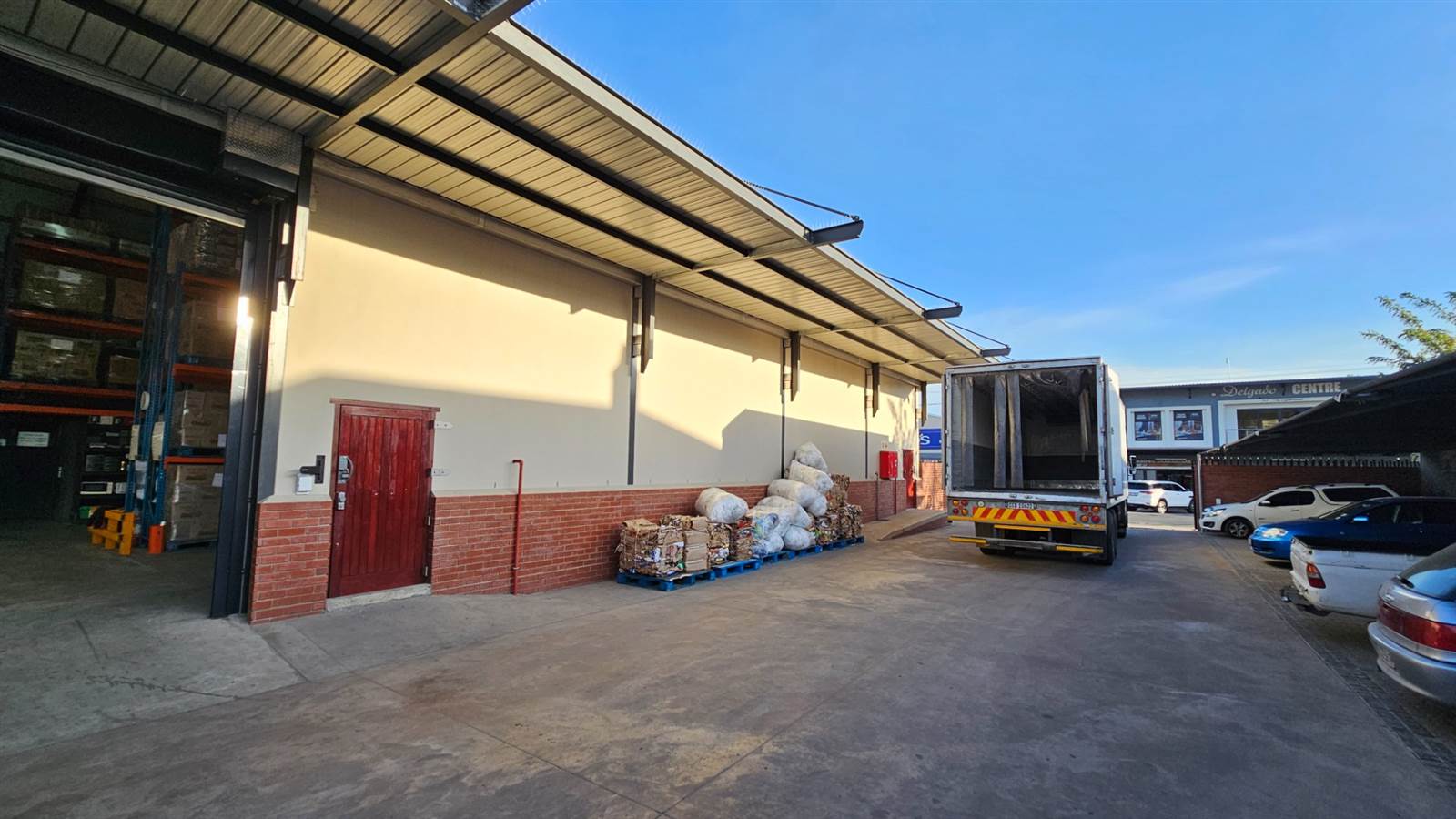 746.93  m² Commercial space in Robertson photo number 2