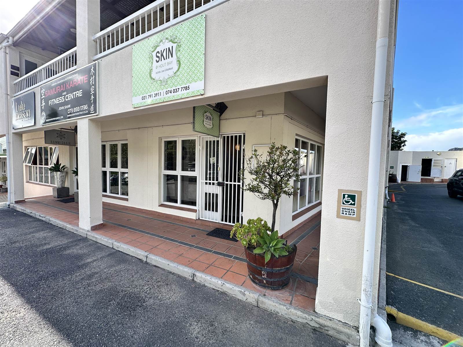 72  m² Commercial space in Hout Bay and surrounds photo number 10