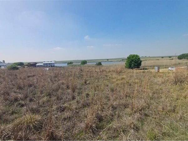 872 m² Land available in Bronkhorstbaai