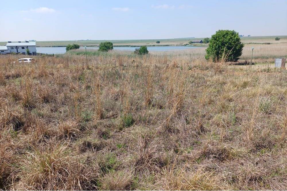 872 m² Land available in Bronkhorstbaai photo number 2