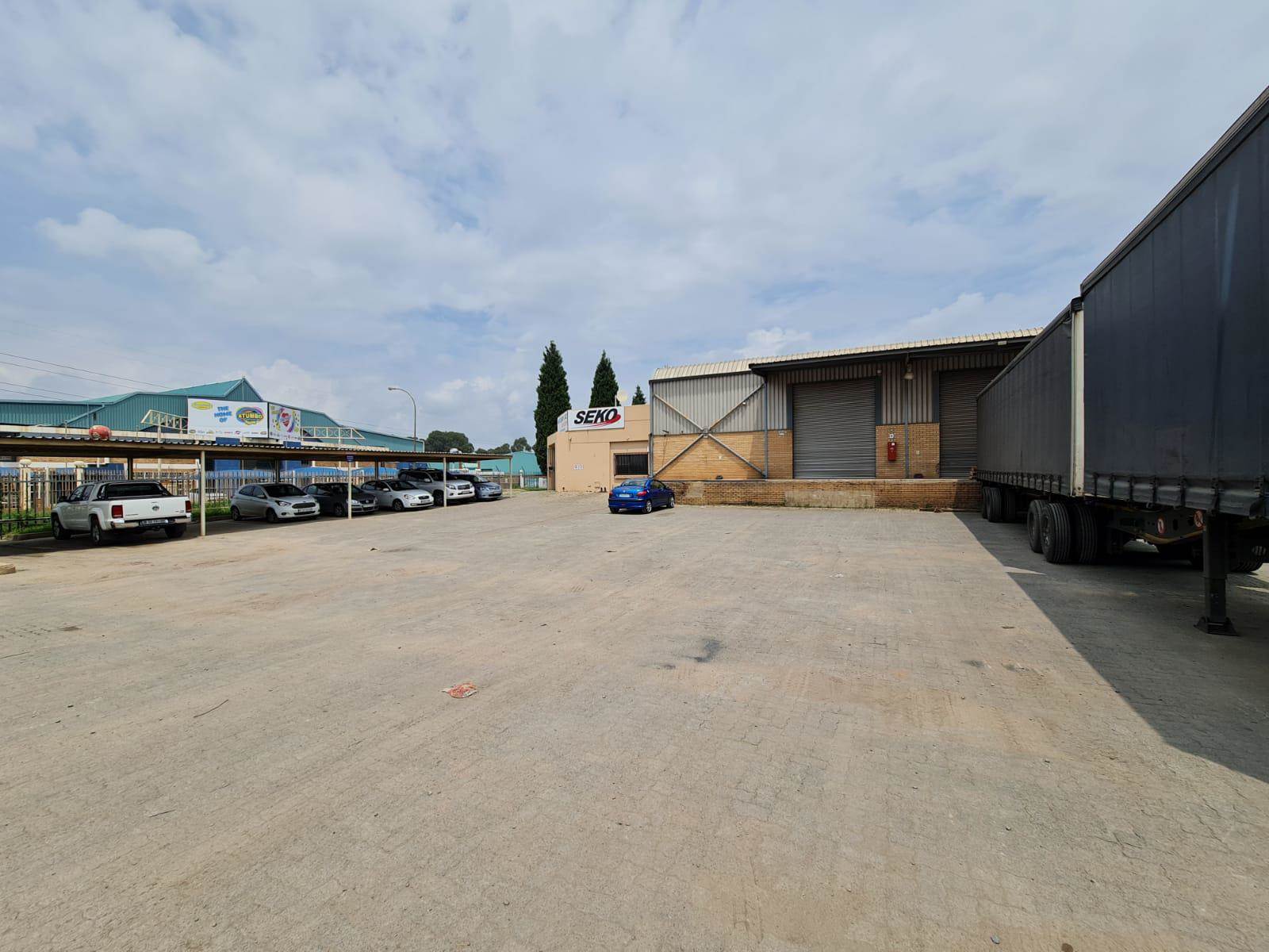 2720  m² Industrial space in Wychwood photo number 5
