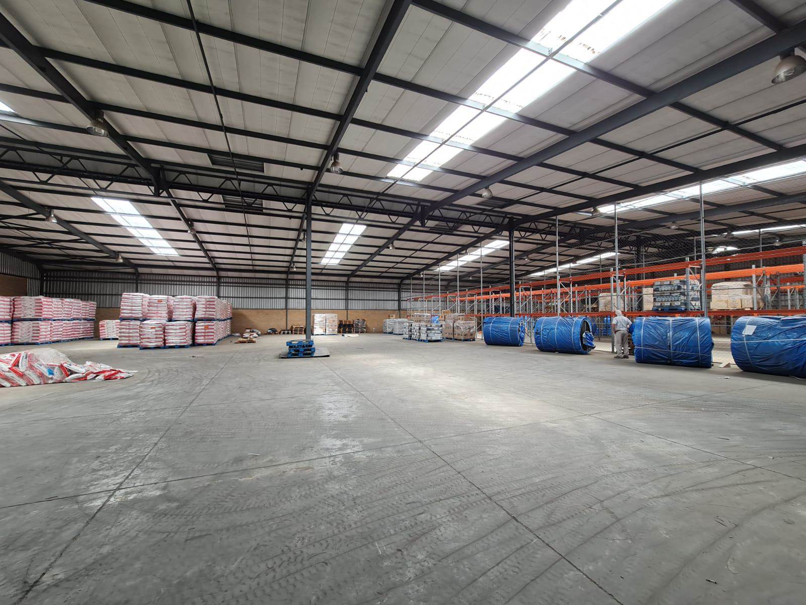 2720  m² Industrial space in Wychwood photo number 11