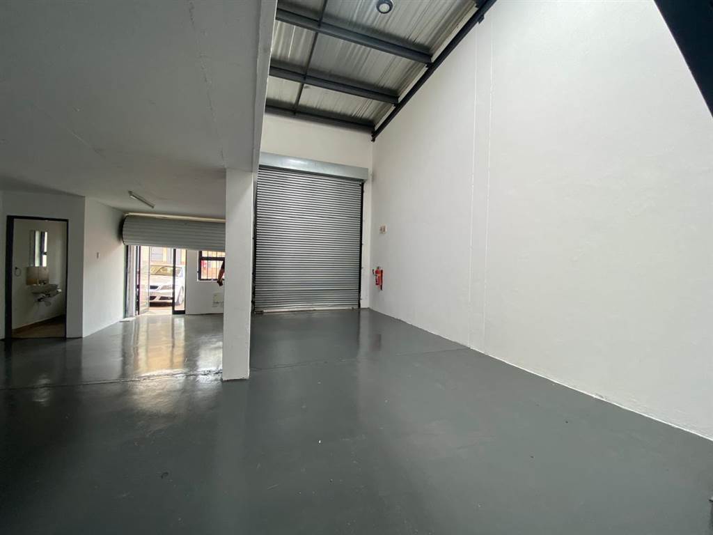 127  m² Industrial space in Barbeque Downs photo number 4