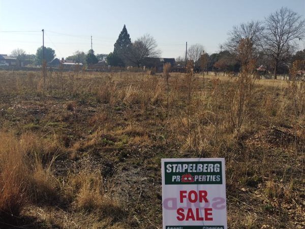 1030 m² Land available in Deneysville