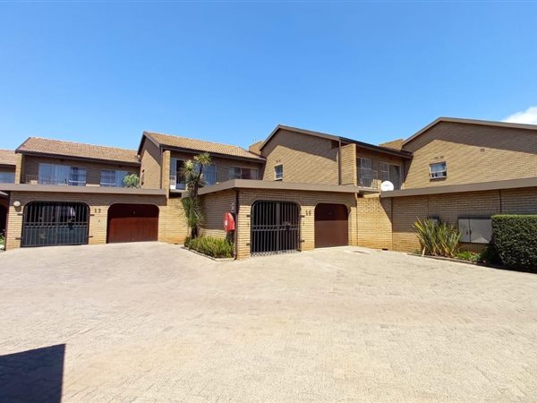 3 Bed Townhouse in Benoni Central