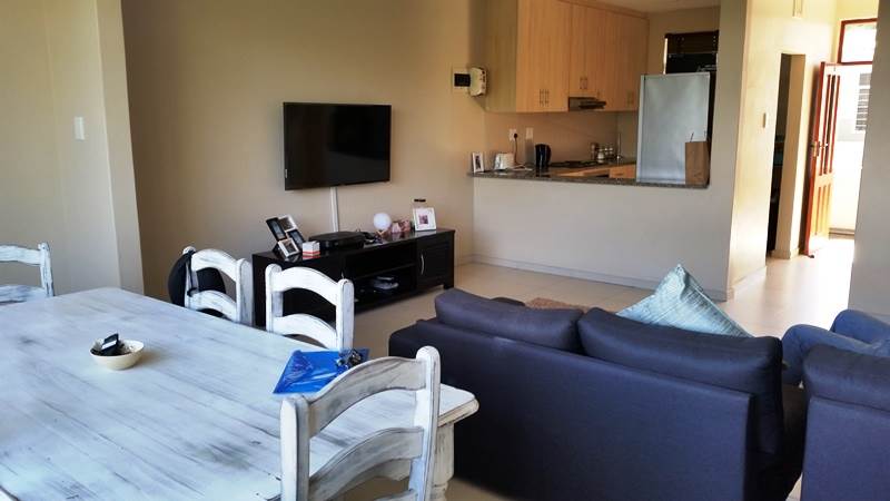 2 Bed Apartment in Glenwood photo number 2