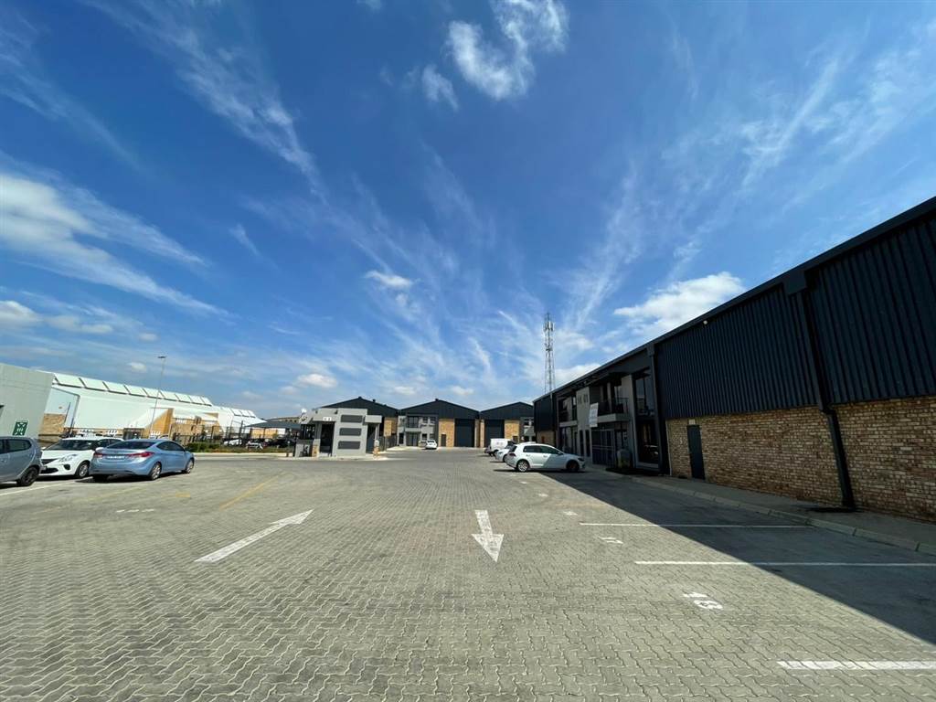 515  m² Industrial space in Bartlett photo number 5