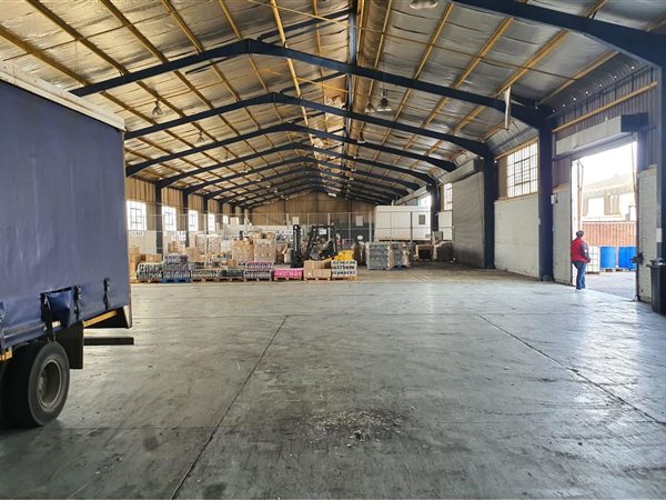 660  m² Industrial space