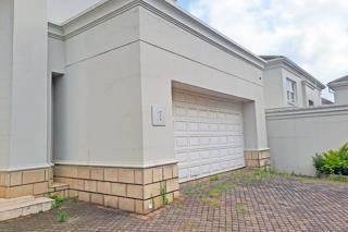 5 Bed House in Inanda photo number 3