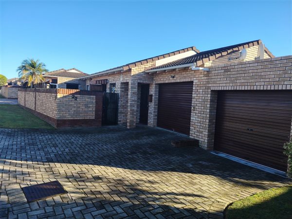 2 Bedroom Townhouse 2 Bedroom Townhouse