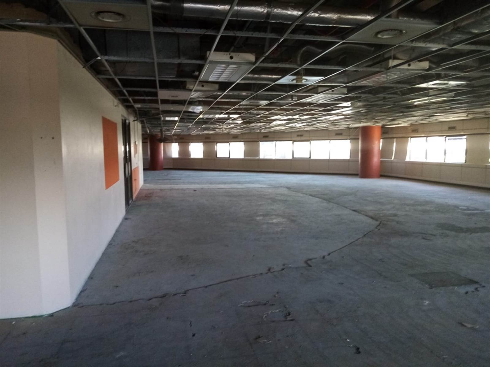 1140  m² Commercial space in Bellville Central photo number 4