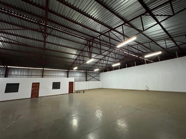 600  m² Industrial space