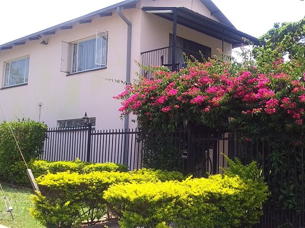 5 Bed House in Wespark