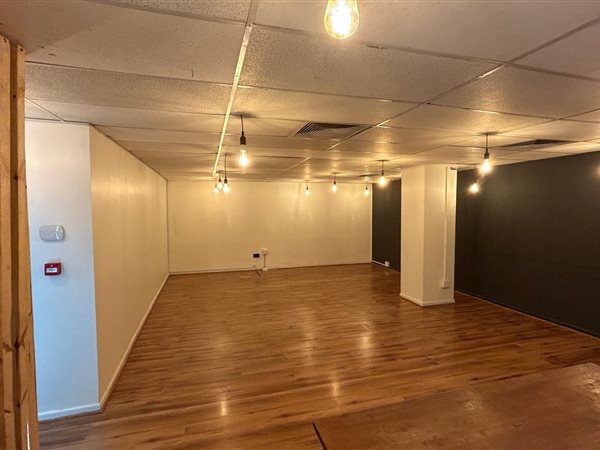 46.7999992370605  m² Office Space in Claremont