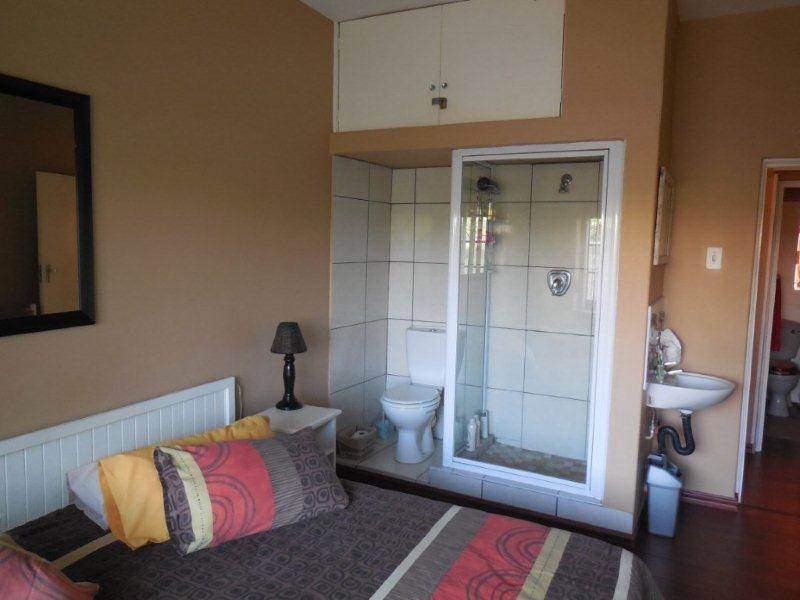 2 Bed Apartment in Ramsgate photo number 10