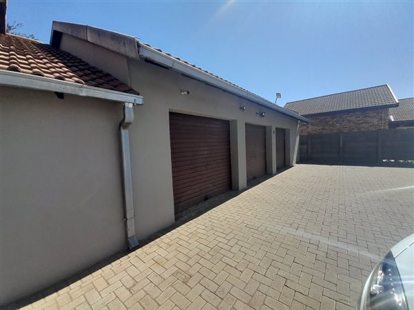 3 Bedroom House 3 Bedroom House