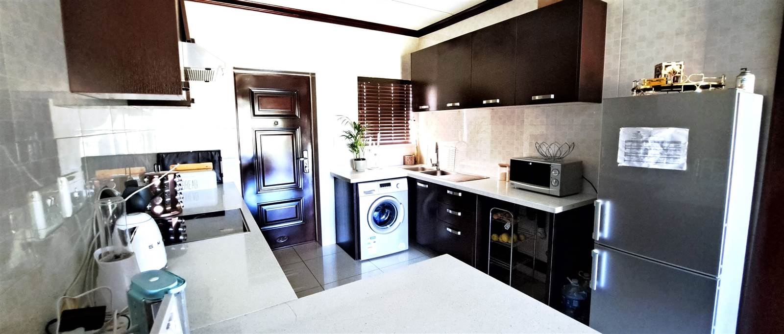 2 Bed Apartment in Summerset photo number 2