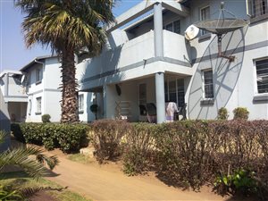 2 Bed Townhouse in Southdale