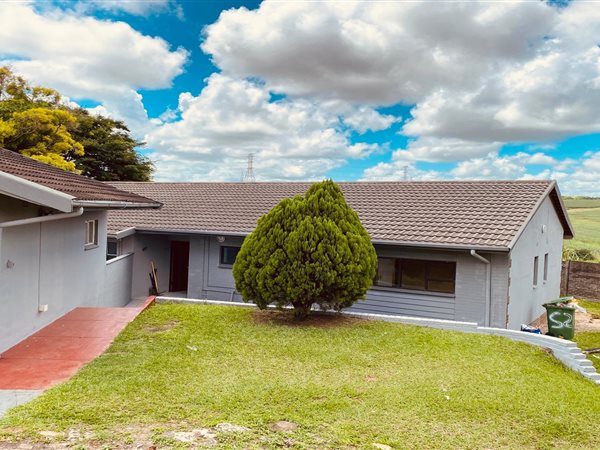 4 Bedroom House 4 Bedroom House