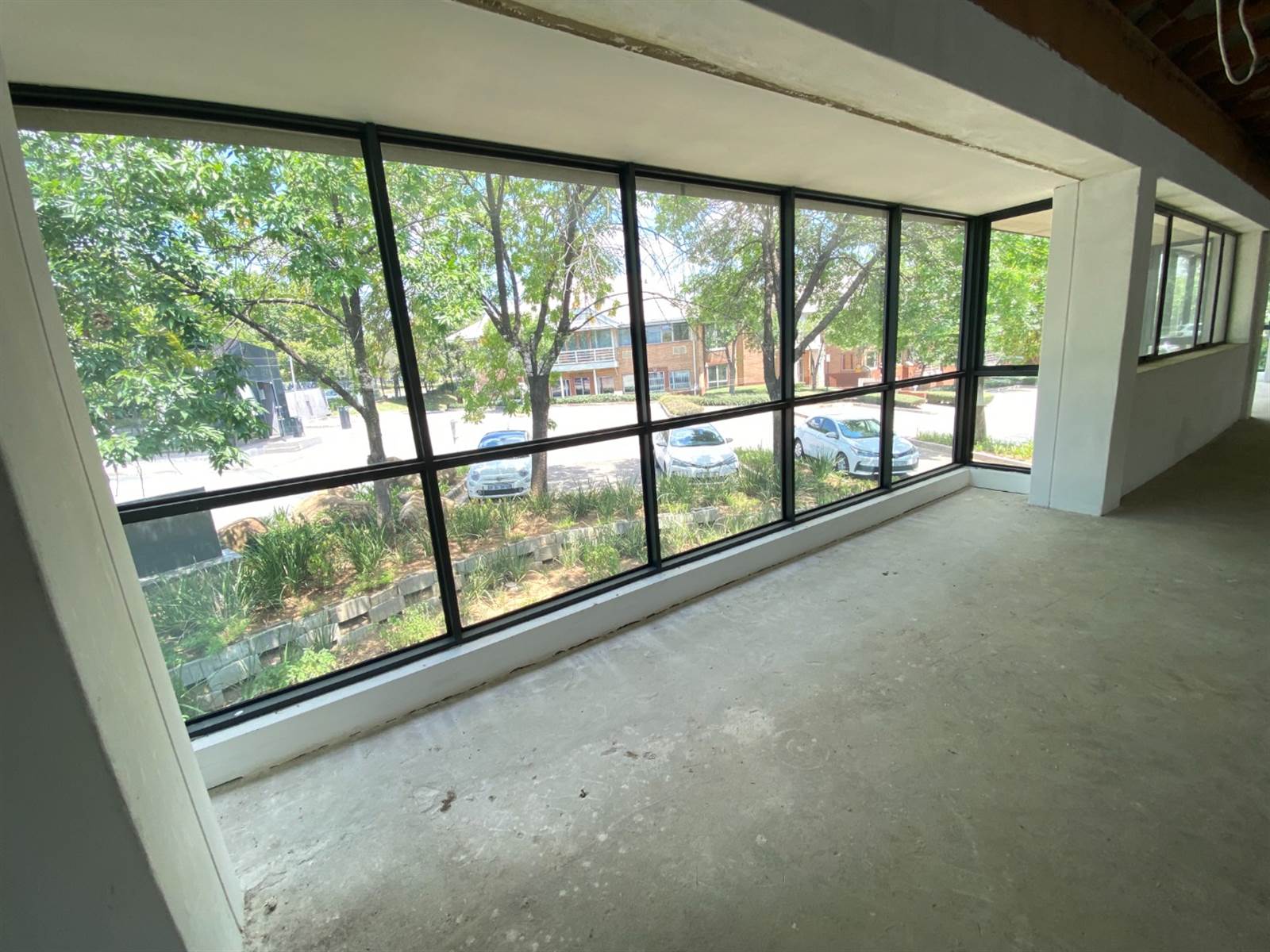 1260  m² Commercial space in Woodmead photo number 8