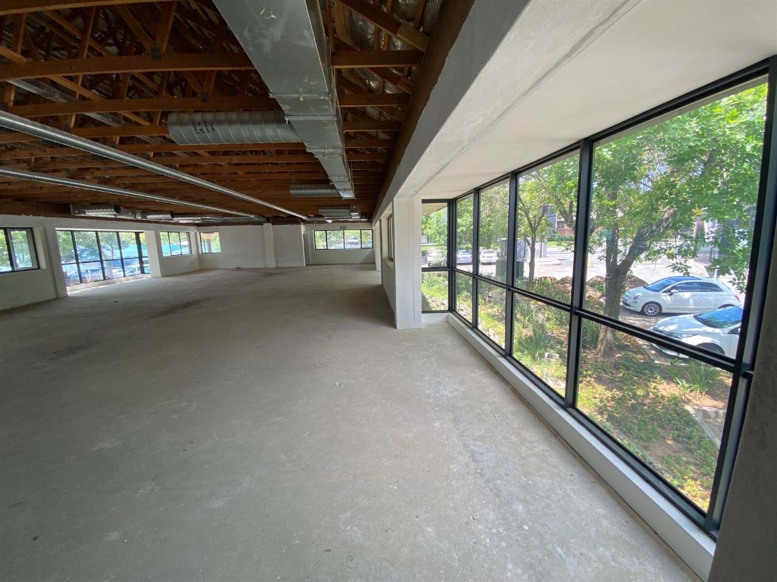 1260  m² Commercial space in Woodmead photo number 12