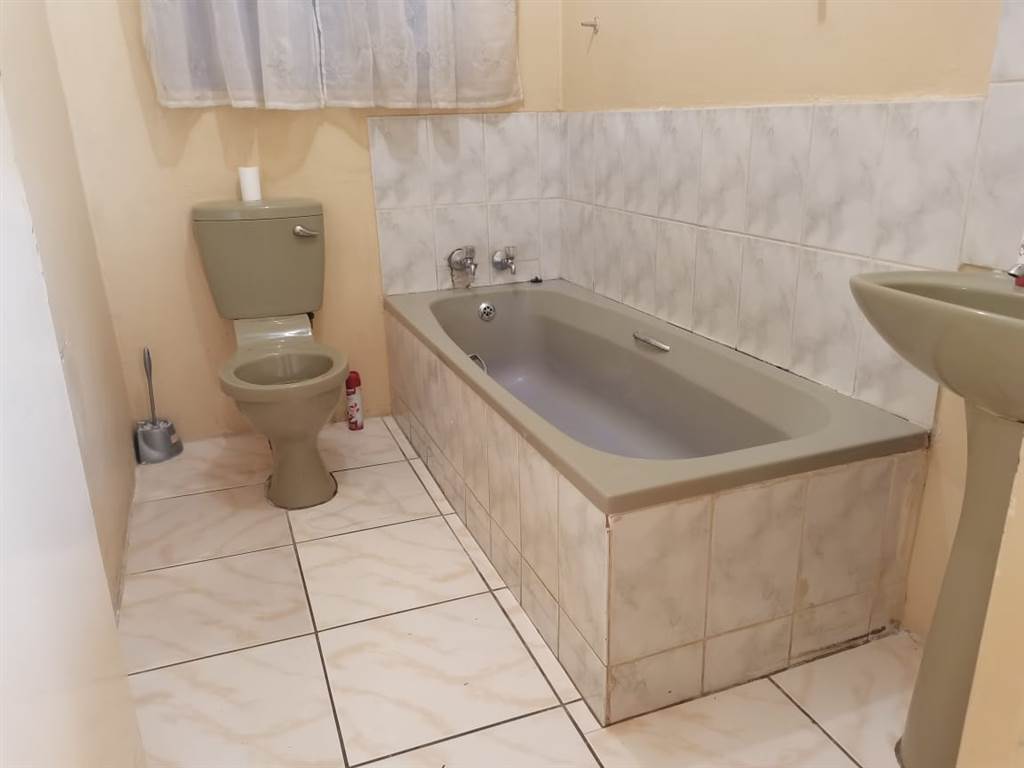 3 Bed House in Seshego photo number 25
