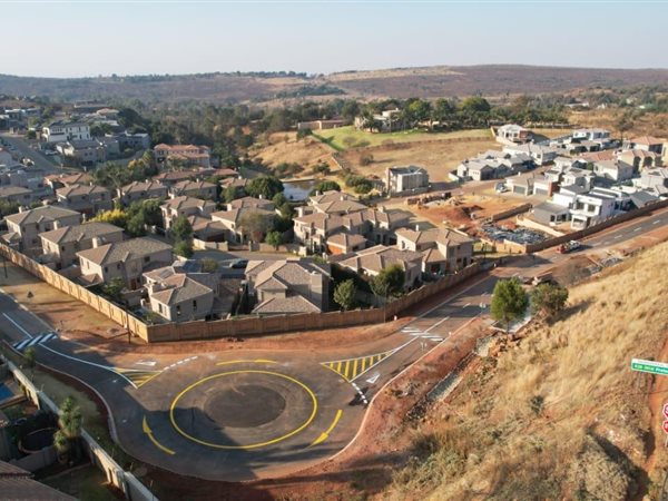 668 m² Land 668 m² Land