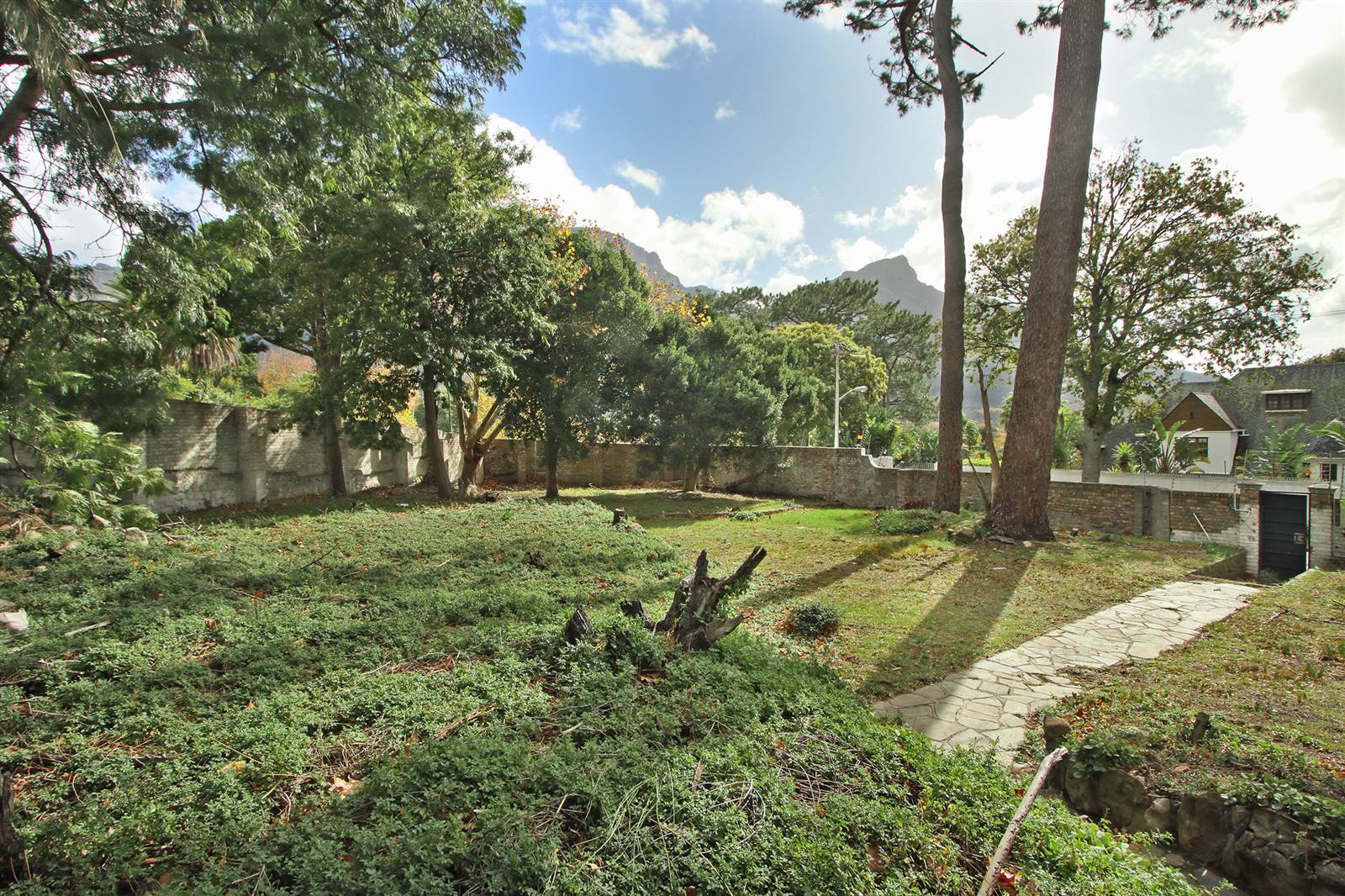 921 m² Land available in Claremont Upper photo number 4
