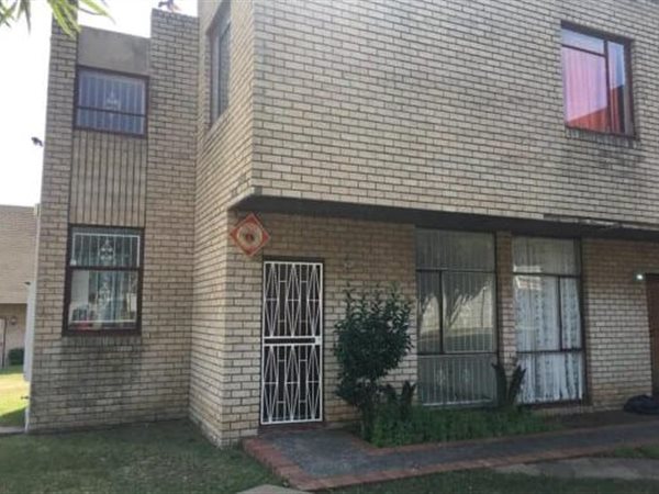 2 Bedroom Flat 2 Bedroom Flat