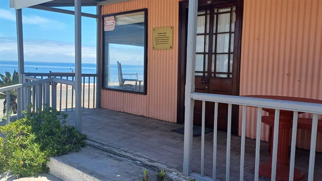 1 Bed House in Port Nolloth photo number 8
